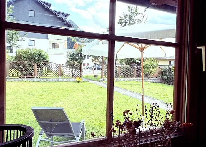 City Bungalow 度假居 *