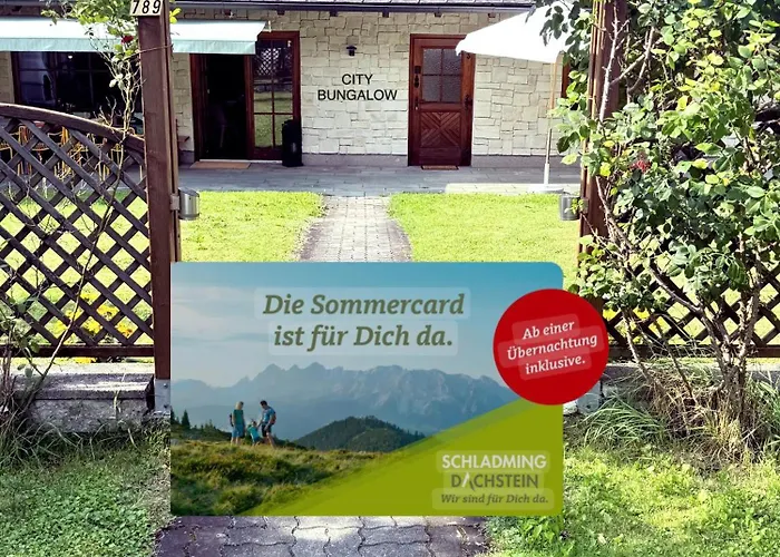 City Bungalow 度假居 *